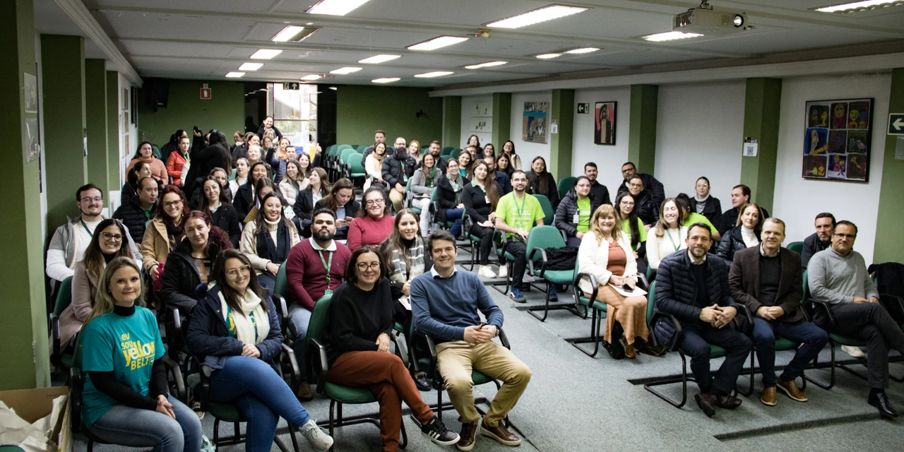 Unimed Ponta Grossa encerra 2º ciclo do Programa Simplifica com certificação em Yellow Belt