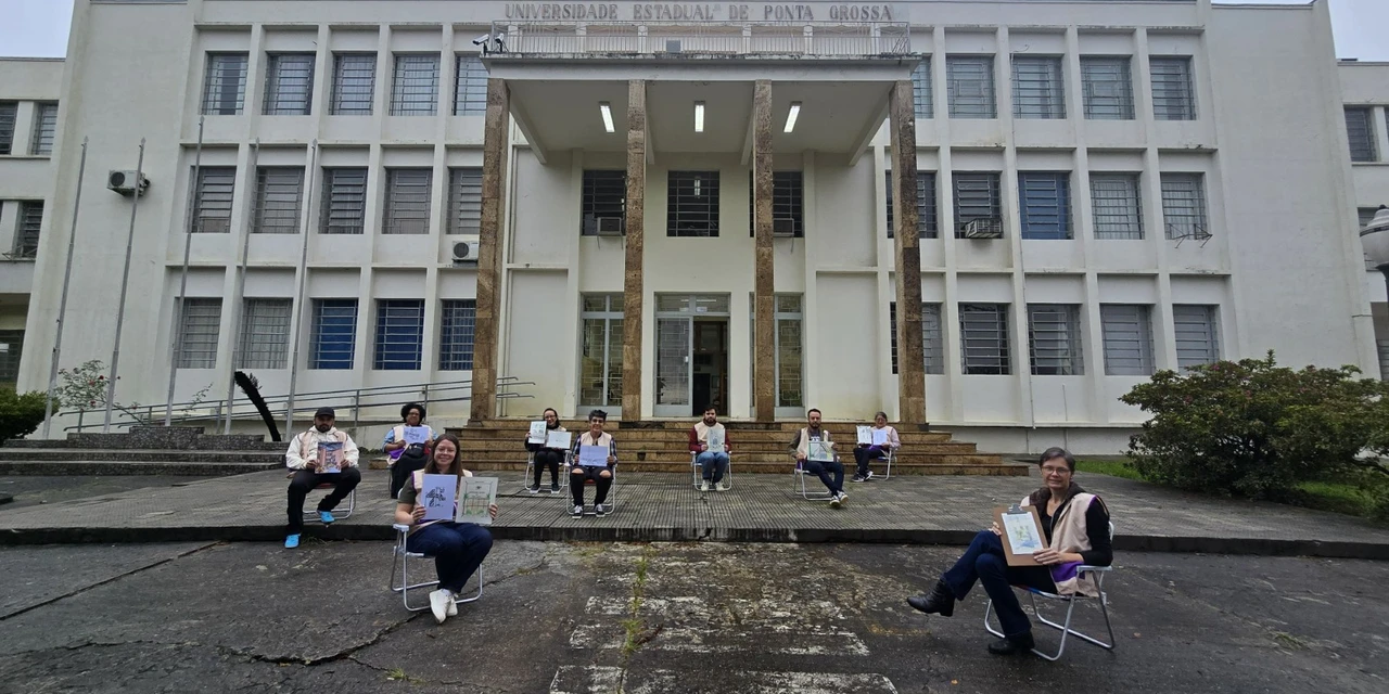 UEPG e UTFPR são retratadas por artistas do projeto 'Desenhadores de Rua'