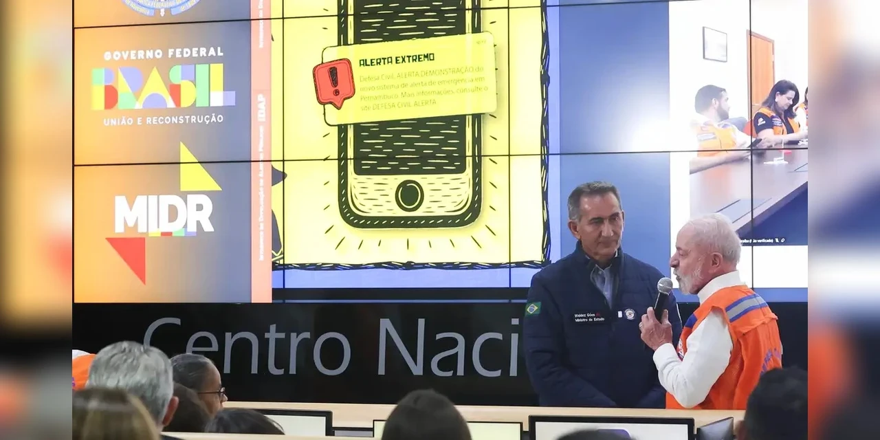 Lula participa de ativação do novo sistema de alertas da Defesa Civil neste sábado