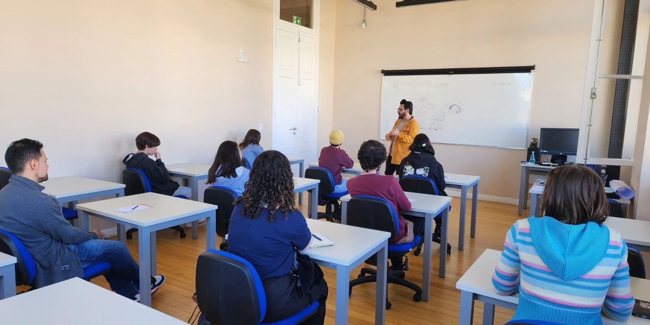 Oficina gratuita de quadrinhos acontece no Sesc Estação Saudade; veja como participar