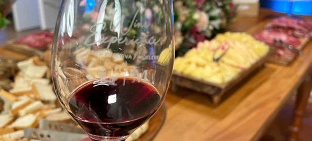 Vinhos & Viagens: 'Empório Gran Reserva e Shopping Mueller promovem Wine Experience', por Patrícia Ecave
