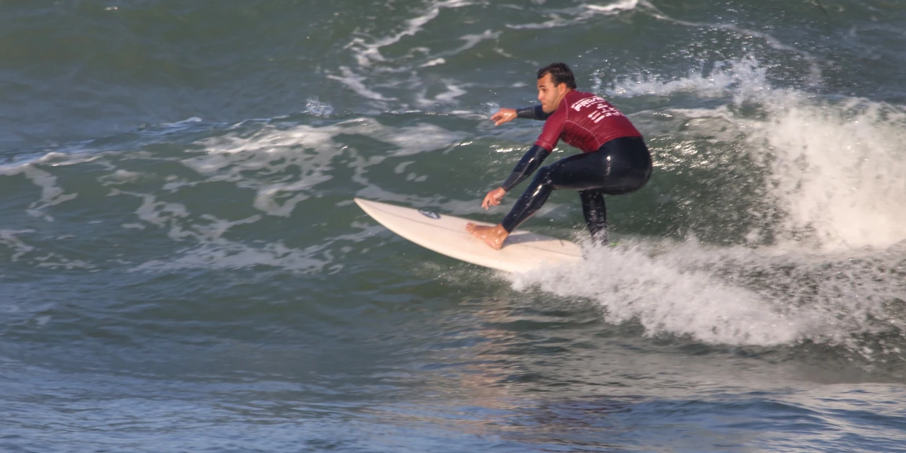 2ª etapa do Circuito Paranaense de Surf Amador será realizada em Matinhos