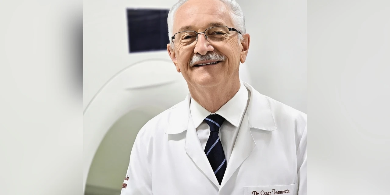 O médico radiologista Sebastião Cezar Mendes Tramontin conta sobre sua trajetória profissional