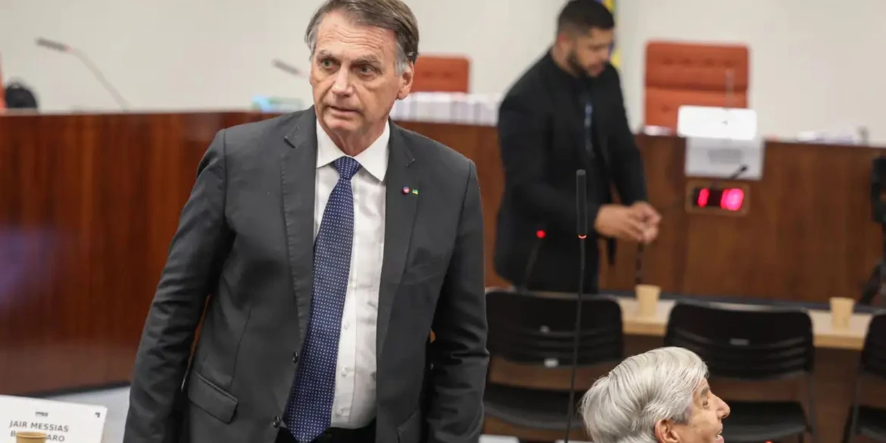PGR pede condenação e prisão de Bolsonaro por tentativa de golpe