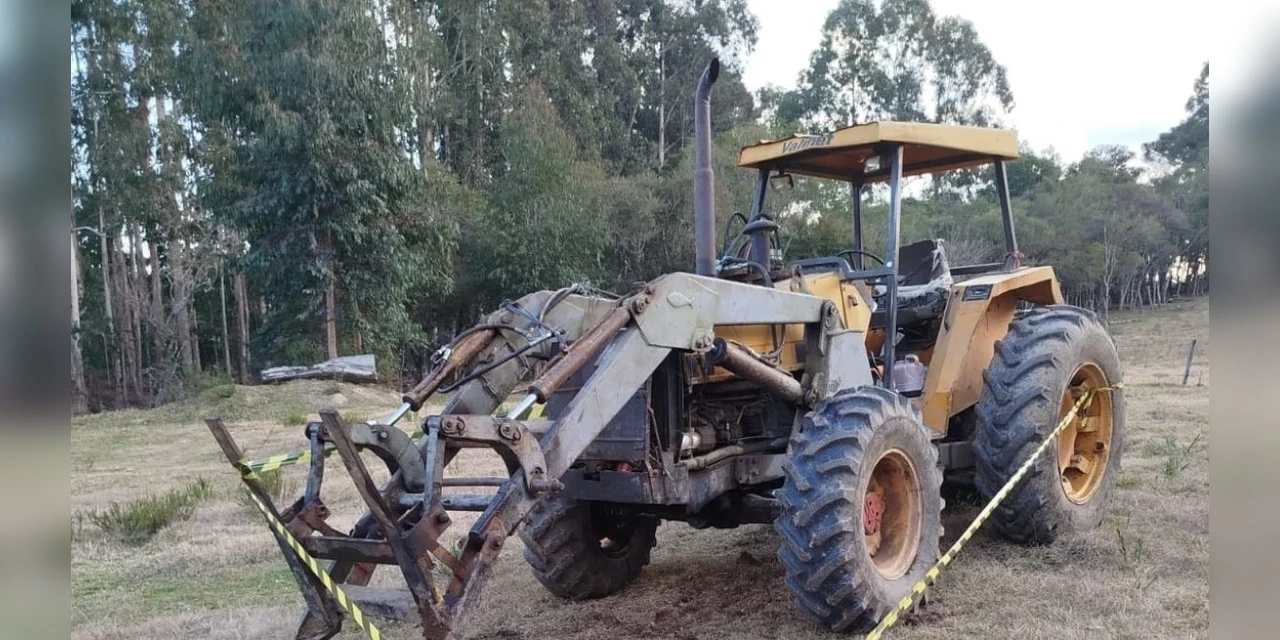 Menino de 5 anos morre atropelado por trator conduzido pelo pai