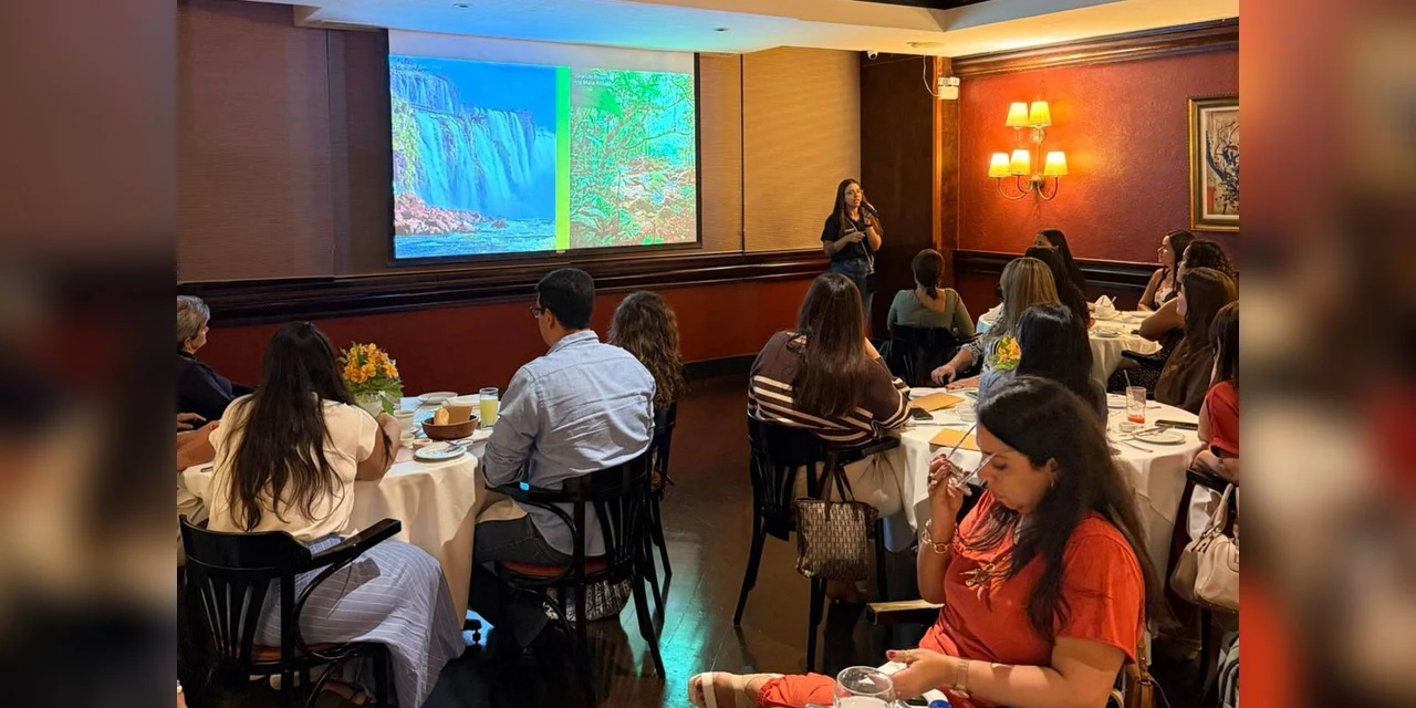 'Viaje Paraná' capacita mais 150 agentes e profissionais do turismo em outros estados