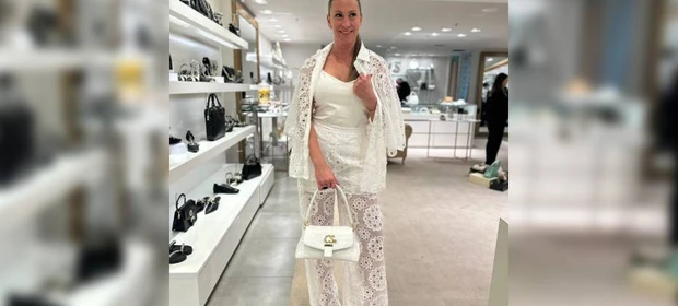 Coluna Super: "Carmen Steffens – O toque de sofisticação que não pode faltar no closet da mulher moderna", por Marilyn Schlosser
