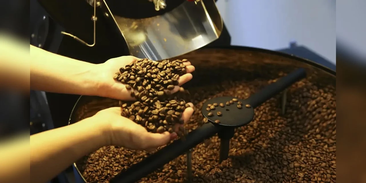 China aprova que 183 novas empresas brasileiras exportem café ao país