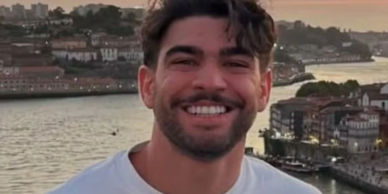 Brasileiro cai de terceiro andar de hotel e morre em Ibiza