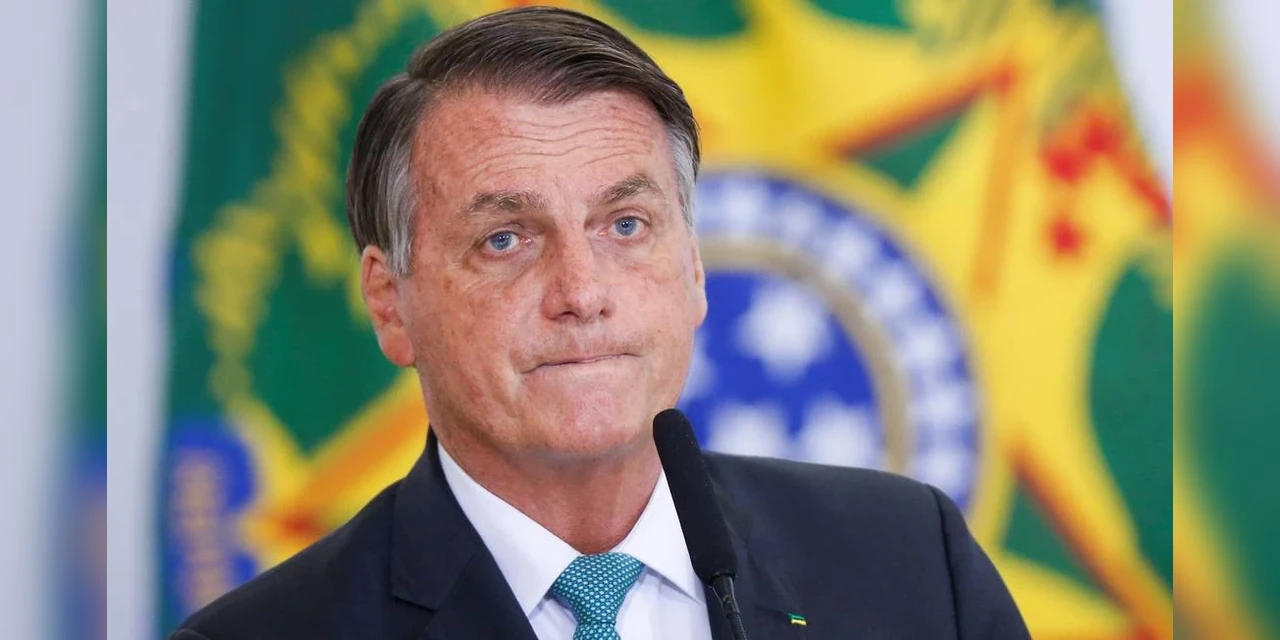 Saiba o que Bolsonaro está proibido de fazer com prisão decretada