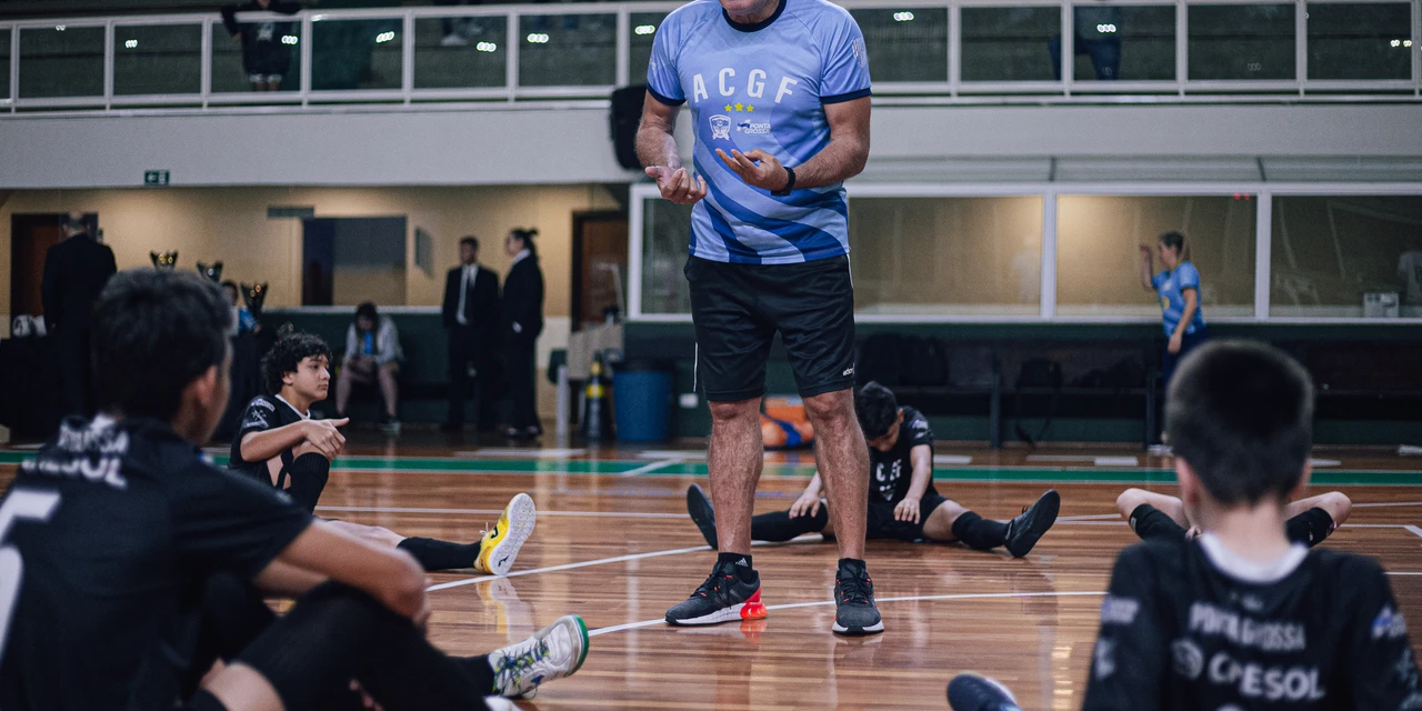 'Escola de Iniciação ao Futsal' está com inscrições abertas em Ponta Grossa