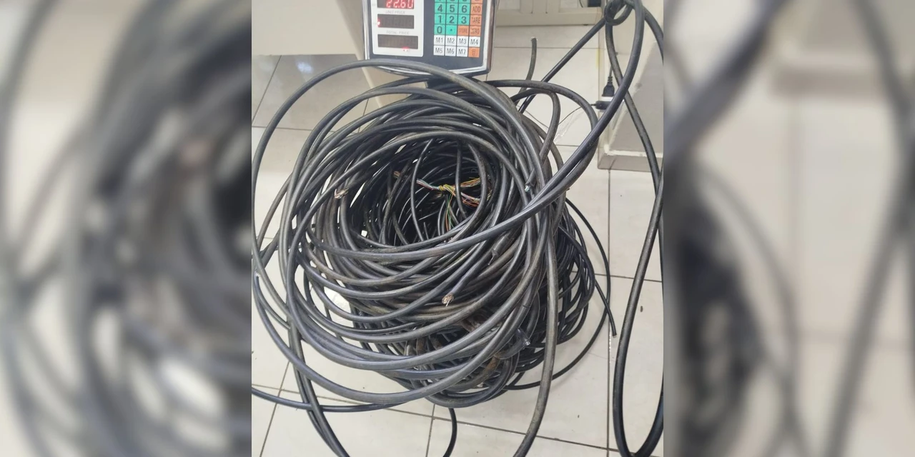 GCM apreende mais de 20 kg de fios de cobre em residência 'abandonada' no Chapada