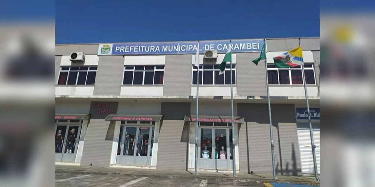 Prefeitura de Carambeí comemora aprovação de contas no Legislativo