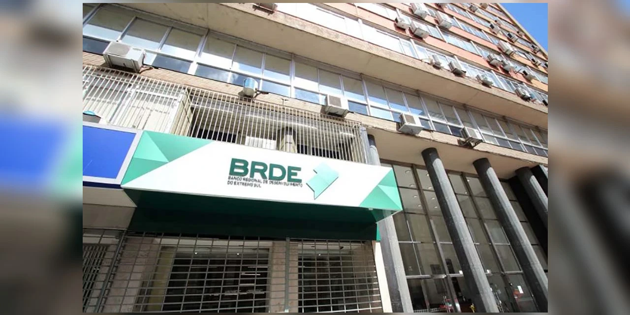 BRDE abre concurso com salários de até R$ 10,1 mil; saiba como se inscrever