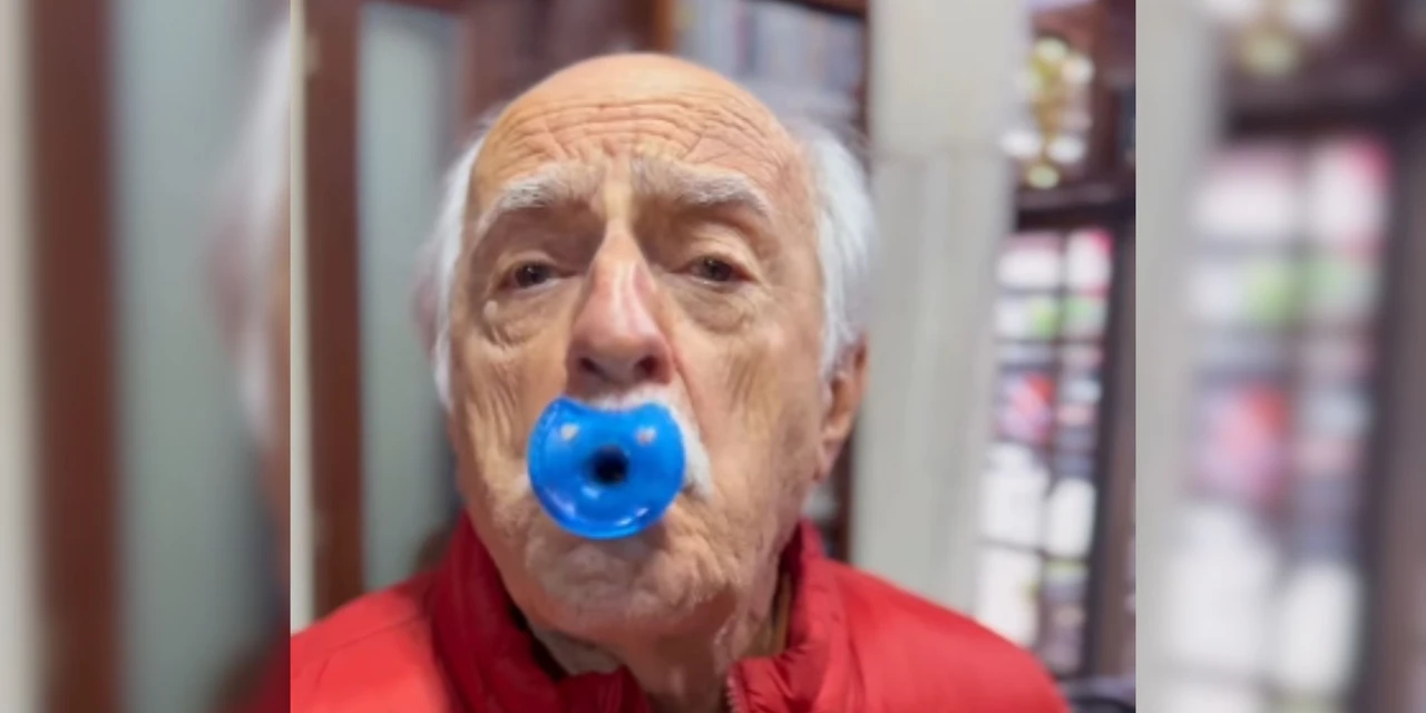 Ary Fontoura se manifesta sobre uso de chupetas por adultos; veja vídeo