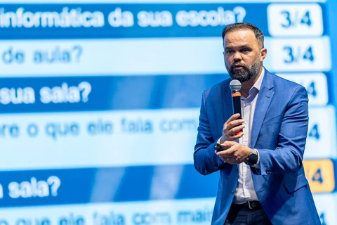 Ponto de Vista: "Queremos trazer um processo de readequação", explica secretário de Educação, Roni Miranda, sobre transferência compulsória de alunos indisciplinados