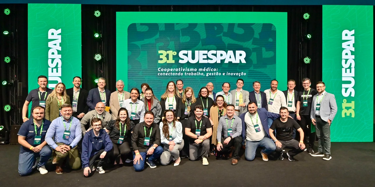 Unimed Ponta Grossa é destaque no 31º Suespar e conquista o principal prêmio do evento