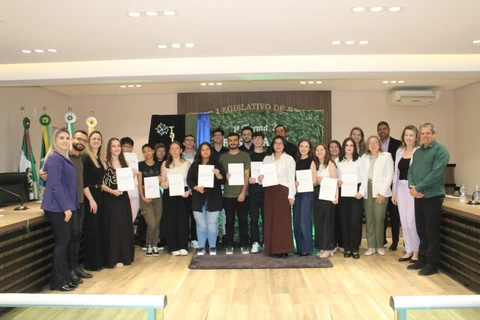 1º turma do Programa Talento Tech Paraná celebra conclusão de curso em Reserva