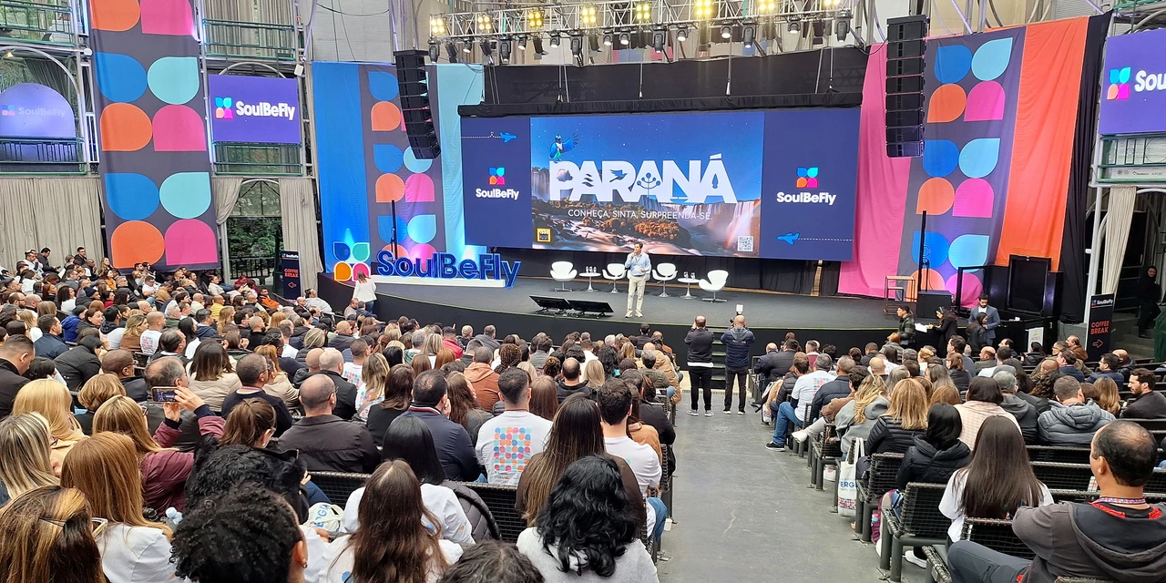 Paraná capacita mais 900 profissionais do turismo sobre belezas e atrativos do estado