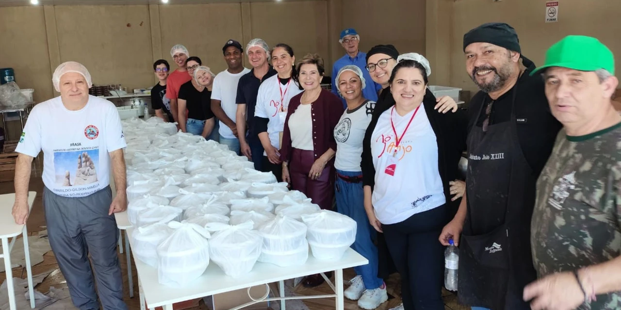 Coluna Super: 'Solidariedade à Mesa: Feijoada Beneficente em prol da Pequeno Anjo', por Marilyn Schlosser