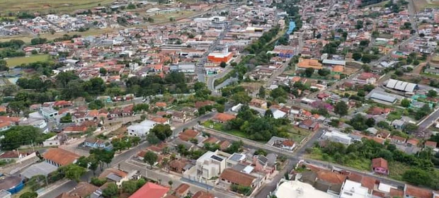 Efeito Trump: Tarifaço dos EUA leva ao desligamento de 200 trabalhadores em Jaguariaíva