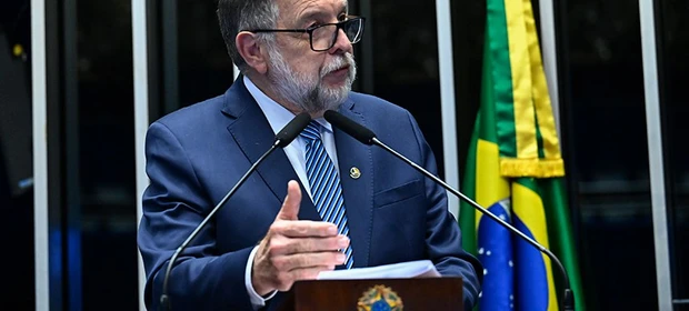 Projeto de Flávio Arns que cria o "SUS da Educação" é aprovado pela Câmara dos Deputados