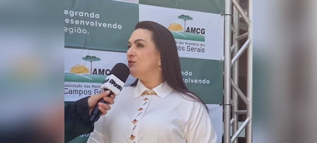Elisangela Pedroso reforça melhorias nas estradas e apoio à agricultura local em Carambeí