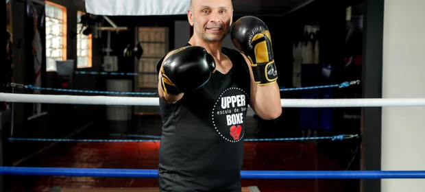 Após vencer câncer, apaixonado por boxe transforma luta em negócio de sucesso em Ponta Grossa