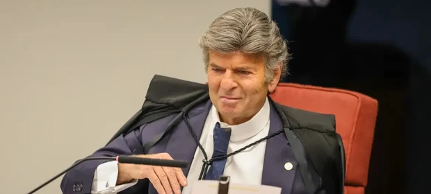 Fux cita incompetência do STF para julgar ação contra Bolsonaro