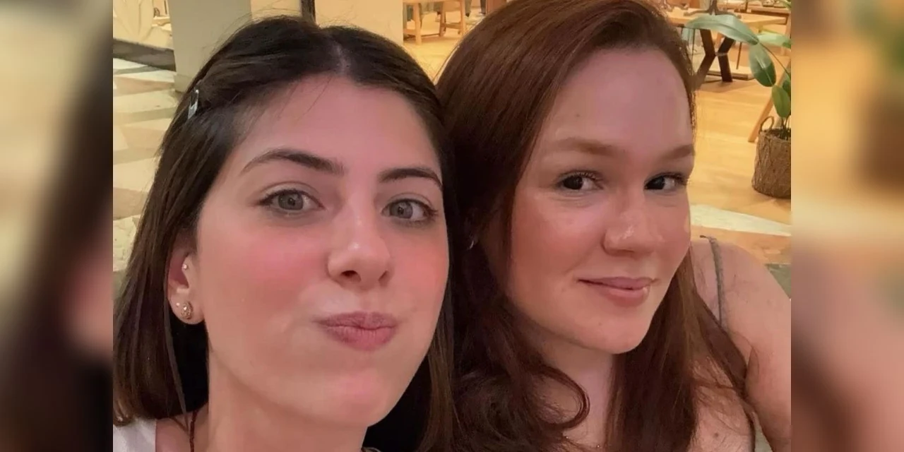Unidas pelo chifre: Jovens descobrem que namoravam o mesmo homem e viralizam nas redes sociais
