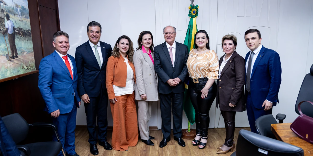 Prefeita de Telêmaco Borba detalha impactos do “Tarifaço” no setor empresarial durante reunião com Alckmin