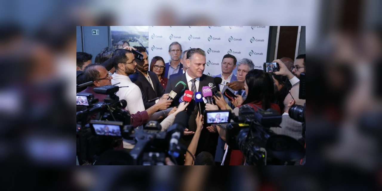 Fávaro defende políticas agrícolas estratégicas para o crescimento do agronegócio