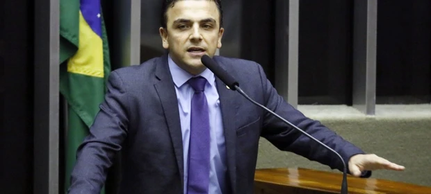 Aliel Machado é o entrevistado do "Ponto de Vista" neste sábado