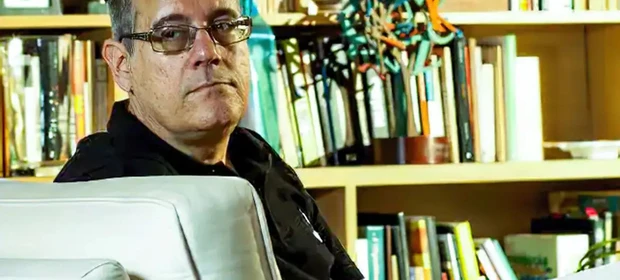 Escritor Paulo Henriques Britto é o mais novo acadêmico da ABL