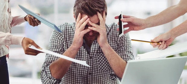 Especialistas alertam sobre os riscos de não “desligar” do trabalho