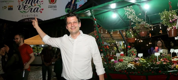 Curitiba abre Festival Primavera e Feira Especial com música, cultura e gastronomia