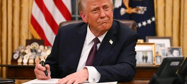Artigo: 'A pequenez do governo Trump', por Oliveiros Marques