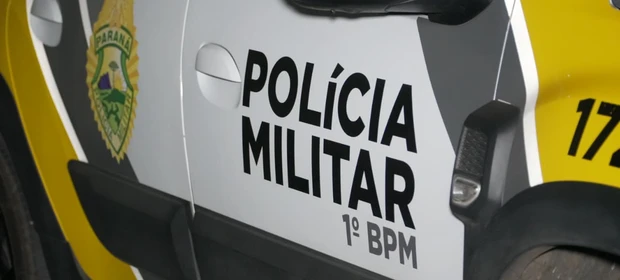 Incêndio criminoso destrói imóvel em vila de Castro