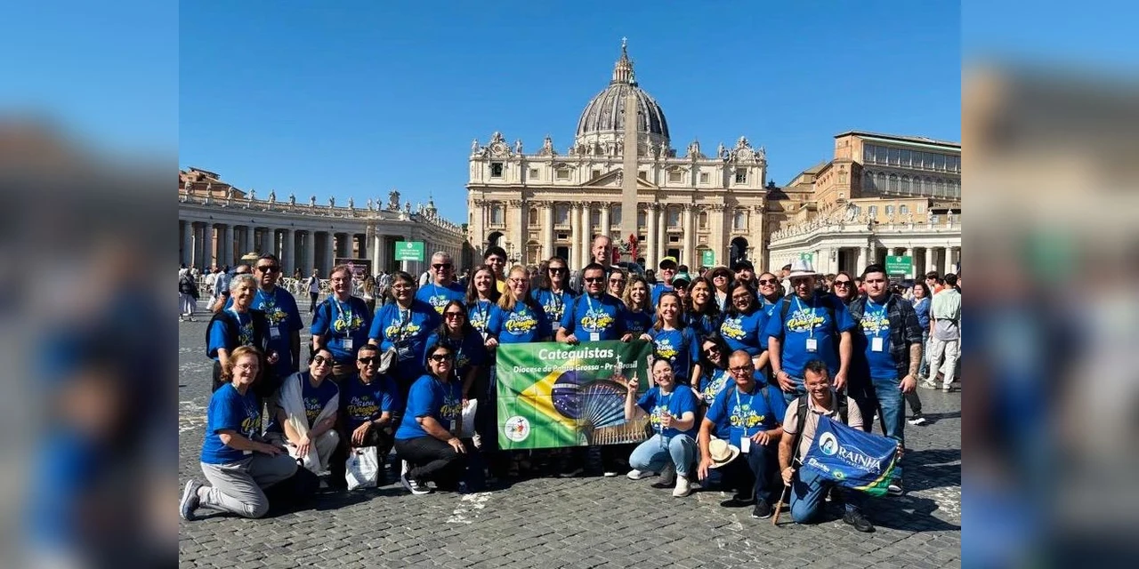 Coordenadora diocesana da Catequese será instituída pelo Papa Leão XIV neste domingo (28)
