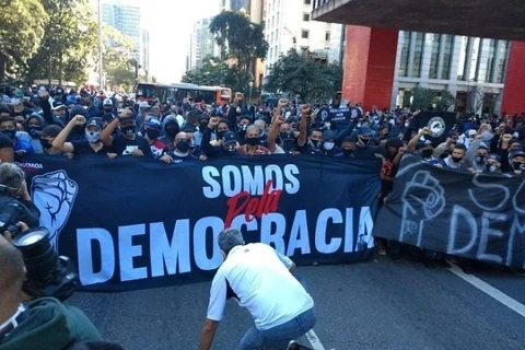 Imagem da Galeria
