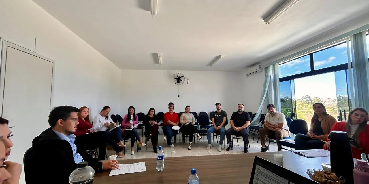 Jaguariaíva recebe curso de capacitação em doenças crônicas