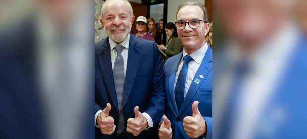 Sorriso e compromisso: Lula reforça apoio ao Porto de Itajaí em encontro com Décio Lima durante Conferência Nacional das Mulheres