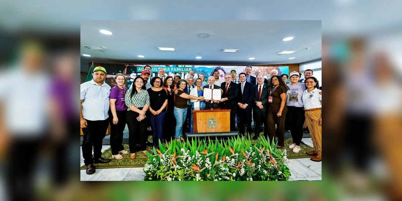 Lula sanciona lei que torna Pronaf e Plano Safra da Agricultura Familiar políticas de Estado