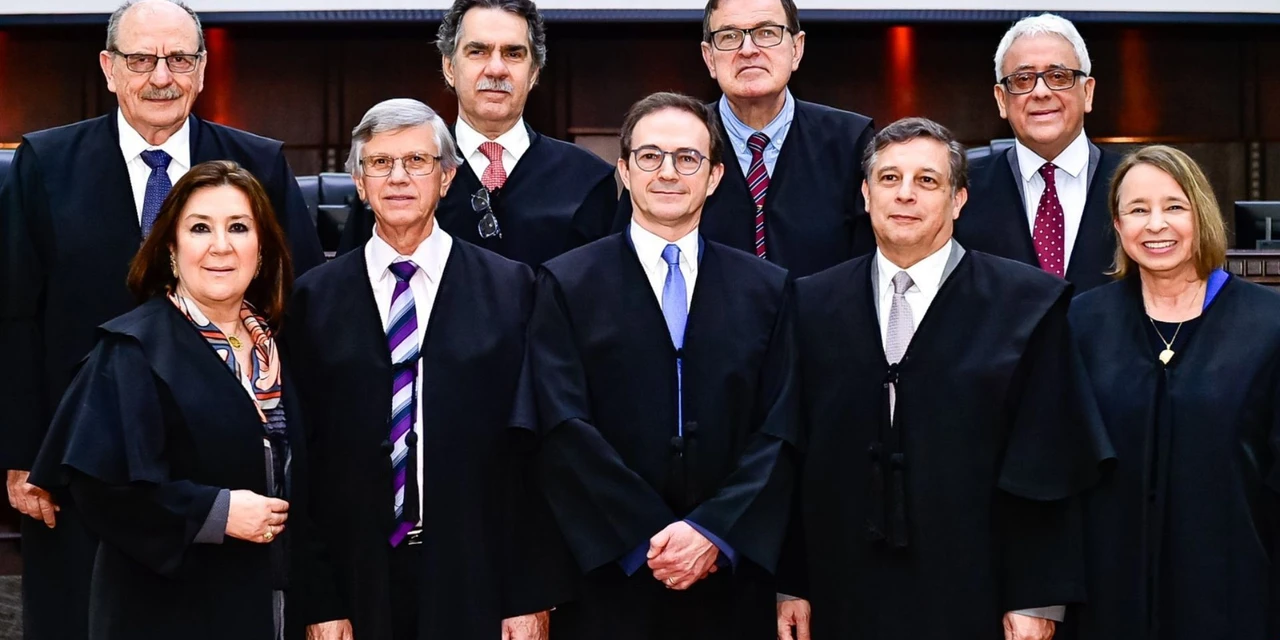 TRT-PR elege nova liderança: desembargador Arion Mazurkevic assumirá a presidência