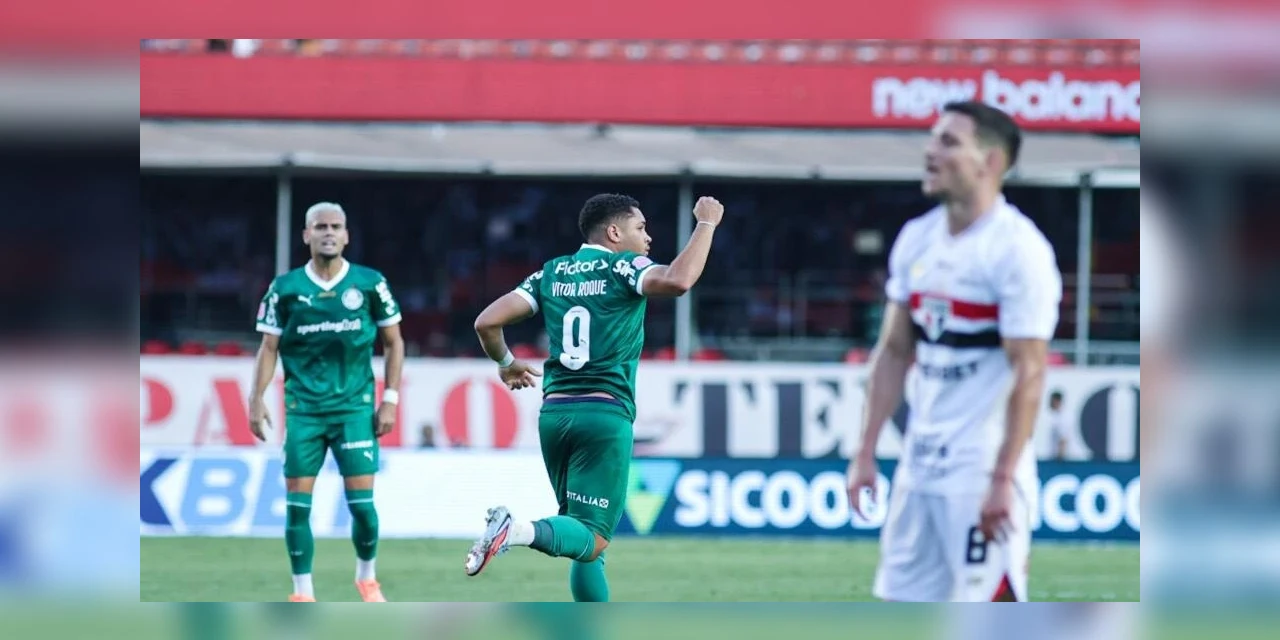 Palmeiras vence o São Paulo de virada, aproveita tropeço do Flamengo e assume a liderança do Brasileirão