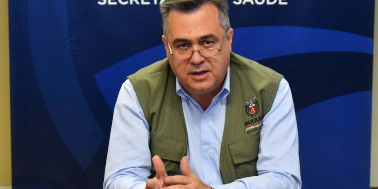 Casos de intoxicação por metanol devem aumentar no Paraná, alerta secretário de Saúde