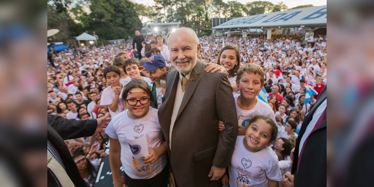 Morre aos 84 anos Paiva Netto, líder da Legião da Boa Vontade e fundador do Templo da Boa Vontade