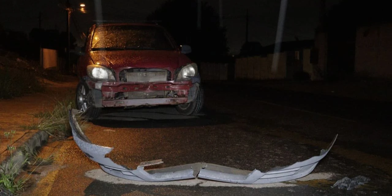 Colisão traseira no Neves leva motorista à 13ª SDP; veja fotos