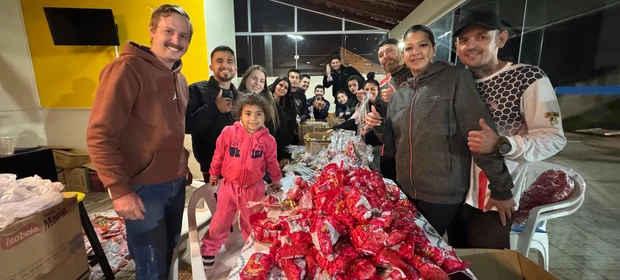 Grupo de motociclistas planeja entregar mais de 5 mil kits de doces para crianças de Castro