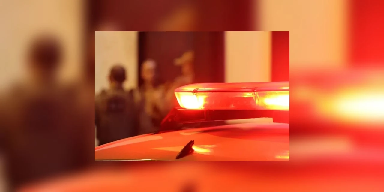 Suspeito de furto é encontrado escondido em barracão de comércio na Souza Naves